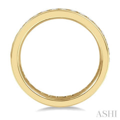 1 Ctw Channel Round Cut Diamond Eternity Wedding Band in 14K Yellow Gold