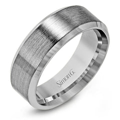 This modern men's band has a clean, classic design, a brushed metal finish and beveled edges.