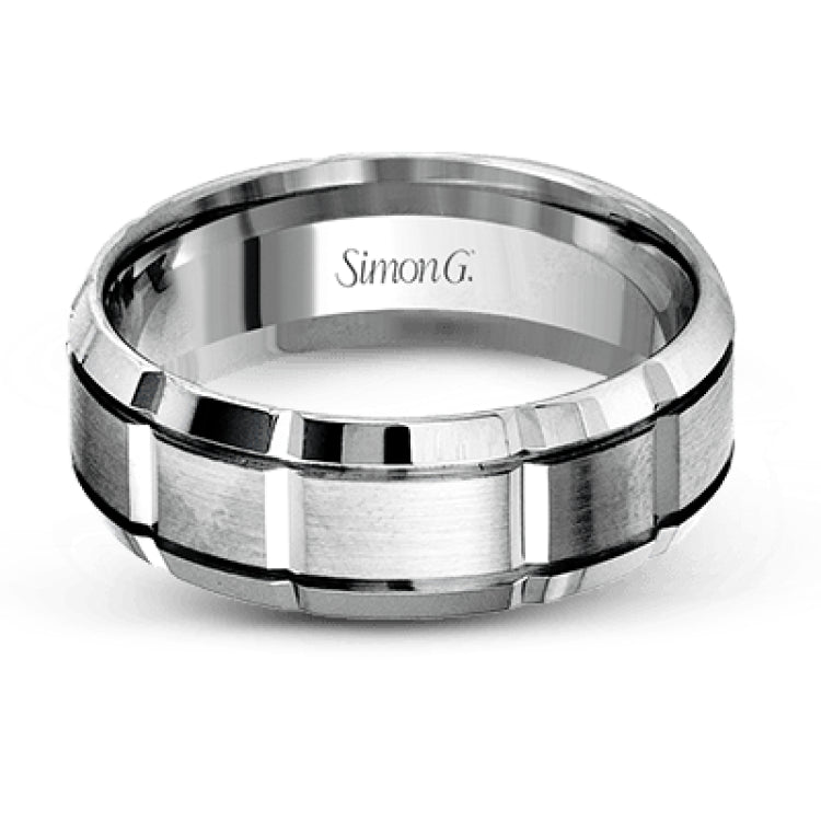 This classic two-tone gold men's band is perfect for everyday wear with a beveled edge and modern details.