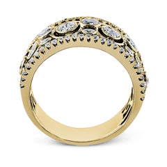 Delicate yet sophisticated, this stunning white gold ring is set with .75ctw round cut white diamonds highlighted by .27 ctw round cut white diamonds.