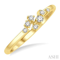 1/8 Ctw Petite Open Center Scatter Round Cut Diamond Fashion Ring in 14K Yellow Gold