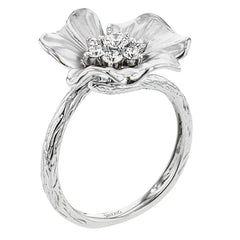This 18K textured flower diam fashion ring has 0.33 ctw of white diam from our nature collection