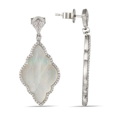 Pearl Earring