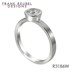 Engagement ring mountings / Semi-mount