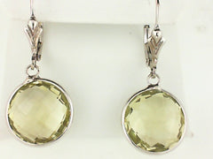 Sterling silver color stone earring